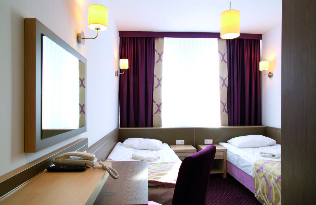 Arche Hotel 2*
